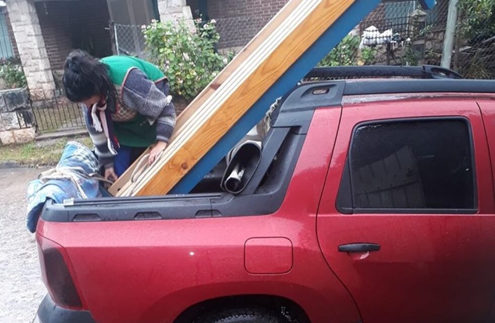 El conmovedor gesto de una maestra rural con un alumno que perdió todo tras un incendio