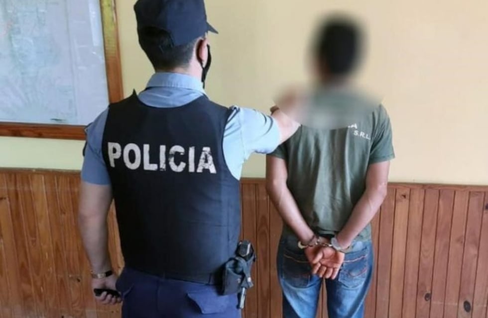 Dos de Mayo: un hombre amenazó a su pareja y atacó a oficiales con un cuchillo
