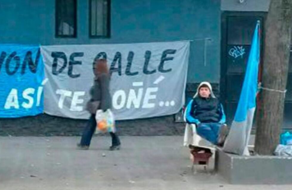 El presidente de El Corte Fútbol Club se declaró en situación de calle a modo de reclamo ante la Liga Tucumana