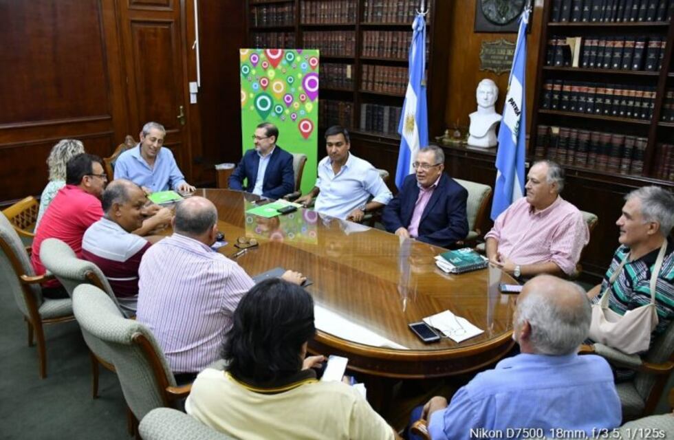 Se reprogramo el encuentro entre gremios docentes y funcionarios provinciales