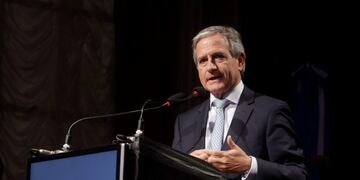 Council of the Americas CAME Argentina: Perspectivas Ecoconu00f3micas y Polu00edticas evento anual del Council of Americas, que reu00fane al la dirigencia polu00edtica y a las cu00fapulas del empresariado localrnArgentina: Perspectivas Ecoconu00f3micas y Polu00edticas DYN22, BUENOS AIRES, 25/08/2016, ANDRES IBARRA EN LA 13u00b0 EDICIu00d3N DEL COUNCIL OF THE AMERICAS EN ARGENTINA, ORGANIZADO POR AMERICAS SOCIETY Y COUNCIL OF THE AERICAS JUNTO A LA Cu00c1MARA ARGENTINA DE COMERCIO, EN EL HOTEL ALVEAR. FOTO:DYN/ALBERTO RAGGIO. buenos aires andres ibarra reunion consejo de las americas council of americas reunion politicos empresarios council of americas empresariado argentino politicos