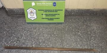 Hombre agredió a su pareja con un palo de escoba