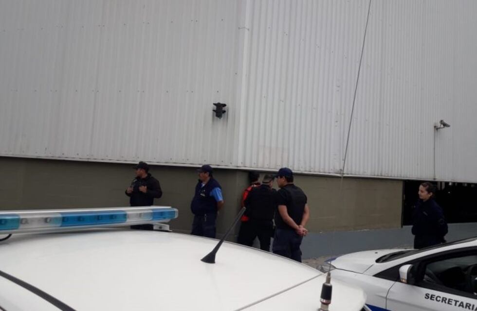 Detienen a un hombre con droga y un arma de fuego