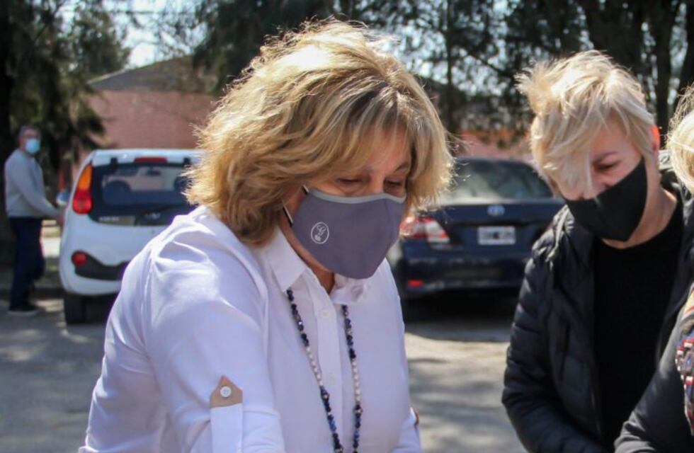Martorano habló de un sistema sanitario "estresado" y anunció llegada de enfermeros