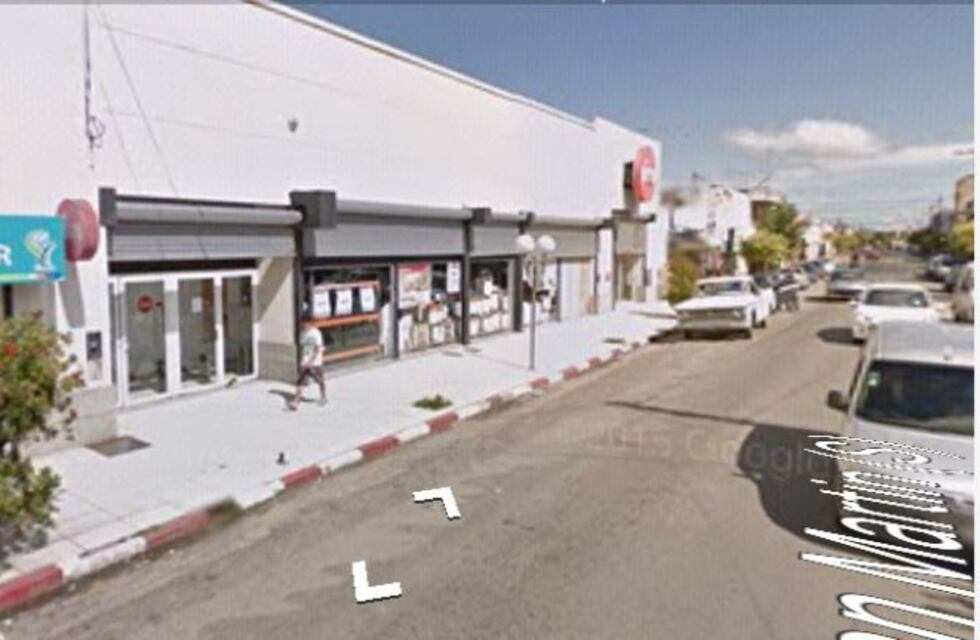 Salió corriendo sin pagar de un supermercado