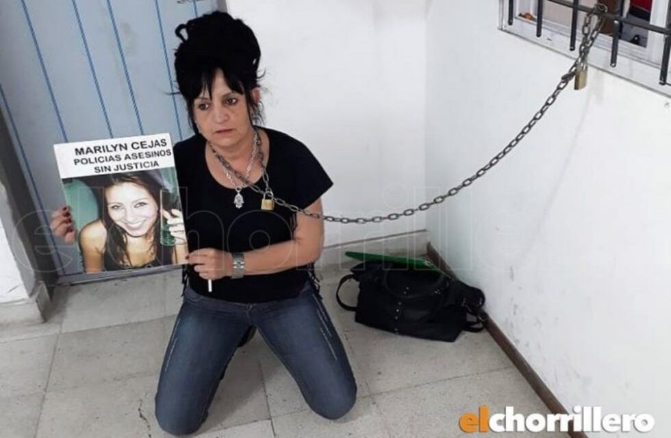 Caso Marilyn Cejas: su mamá se encadenó para que la Justicia de San Luis actúe