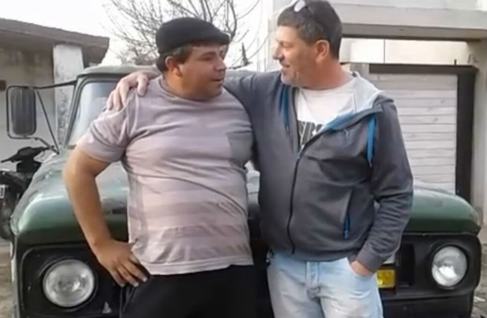 Le diagnosticaron cáncer a su esposa, rifó su camioneta para pagar la operación y el ganador la devolvió