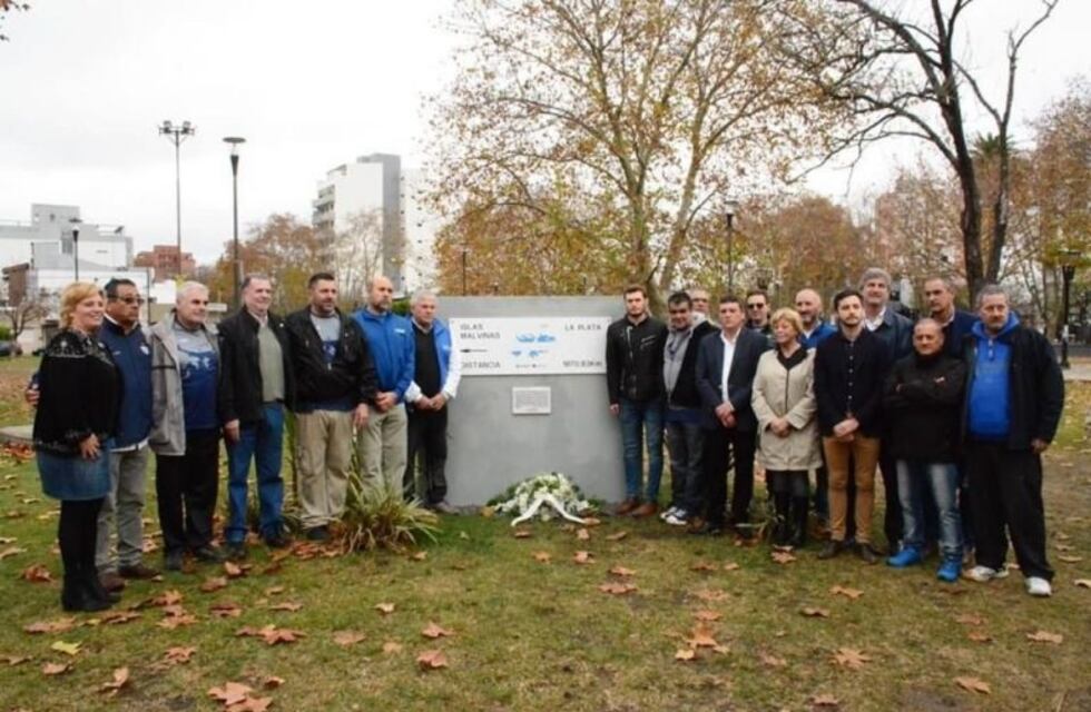 La Plata rindió un sentido homenaje a los héroes caídos en Malvinas