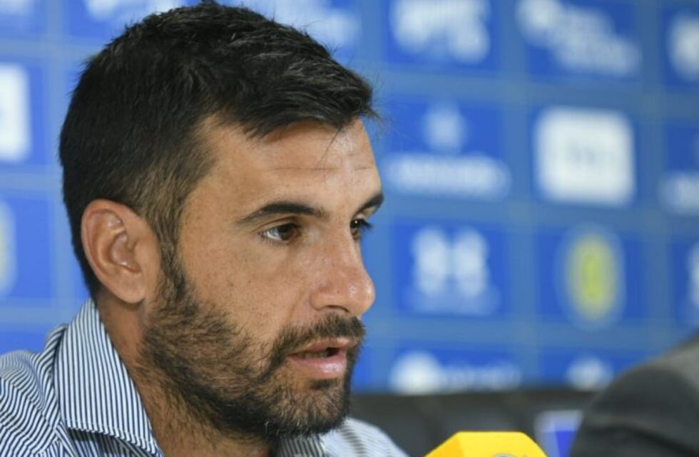 Ferrari presentado como nuevo DT de Central: "Estoy tranquilo y sé a lo que me enfrento"