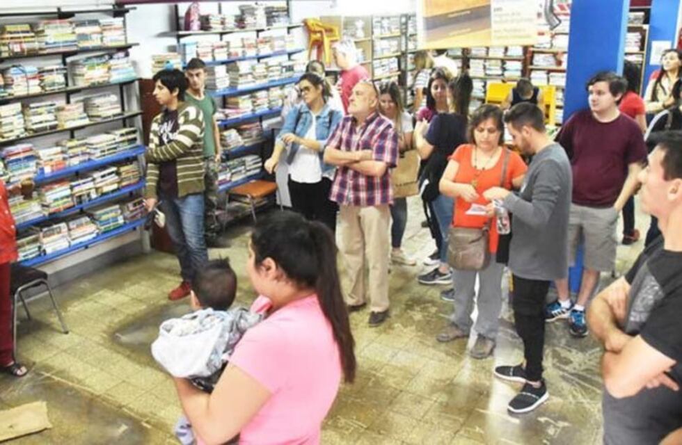 Remataron el último stock de volúmenes y cerró definitivamente Libros Pampa