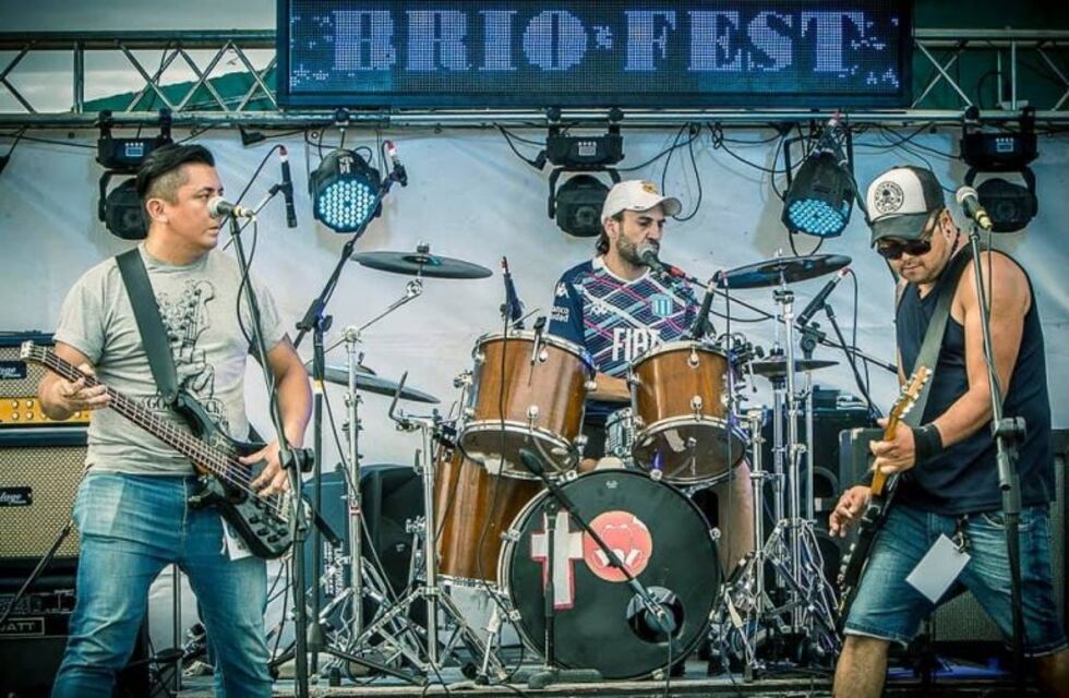 Primera noche de Punk Rock en Punta Alta