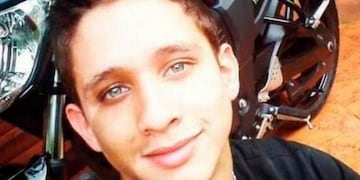 Joven intensamente buscado en Bella Vista\u002E