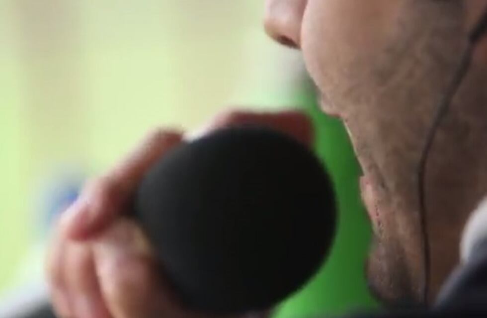 Presentaron documental que homenajea a los relatores de fútbol