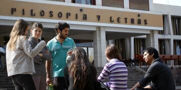 En algunas facultades de la UNCUyo se permite lo que Mare pide\u002E