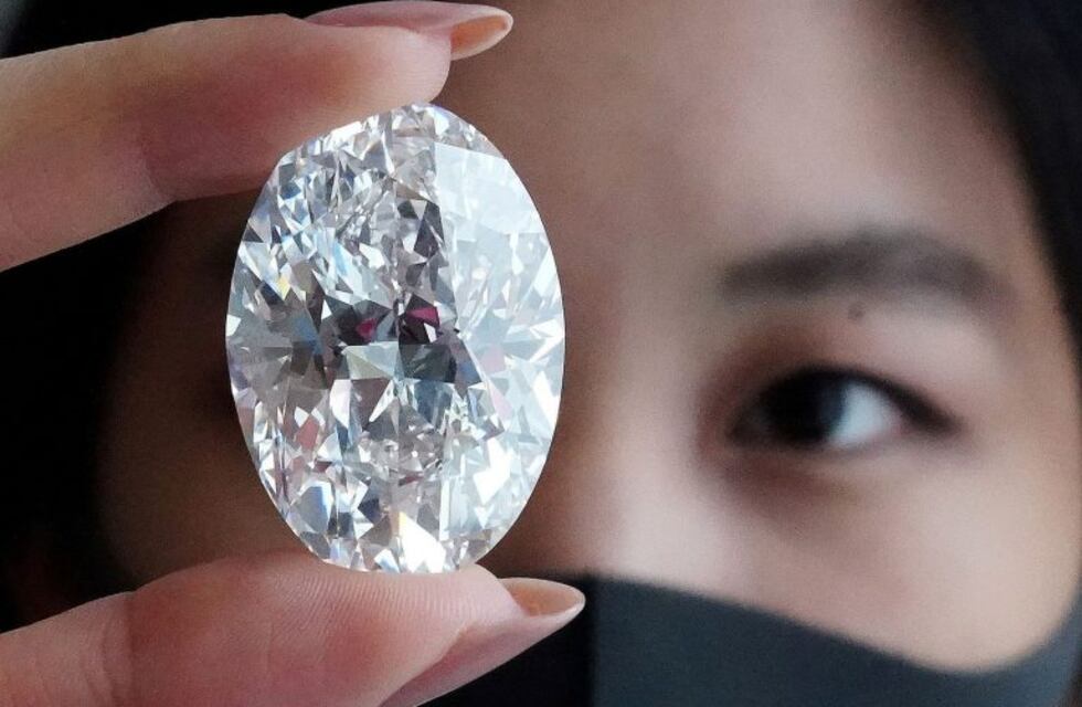 Subastaron por 15,7 millones de dólares un diamante completamente perfecto