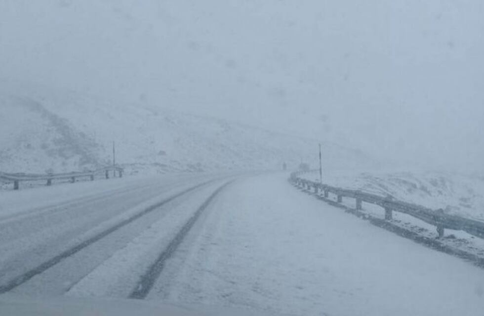 Alerta por intensas nevadas en la cordillera neuquina