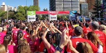 Miles de platenses participaron de la maratón organizada por la UNLP\u002E