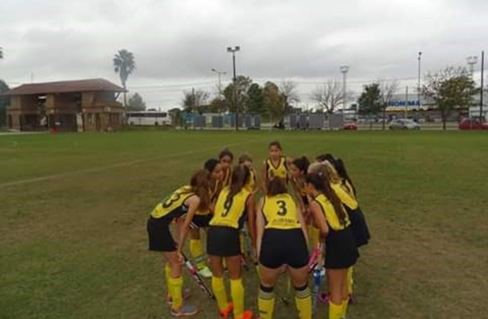El San Miguel cerró un buen año en el Hockey Femenino