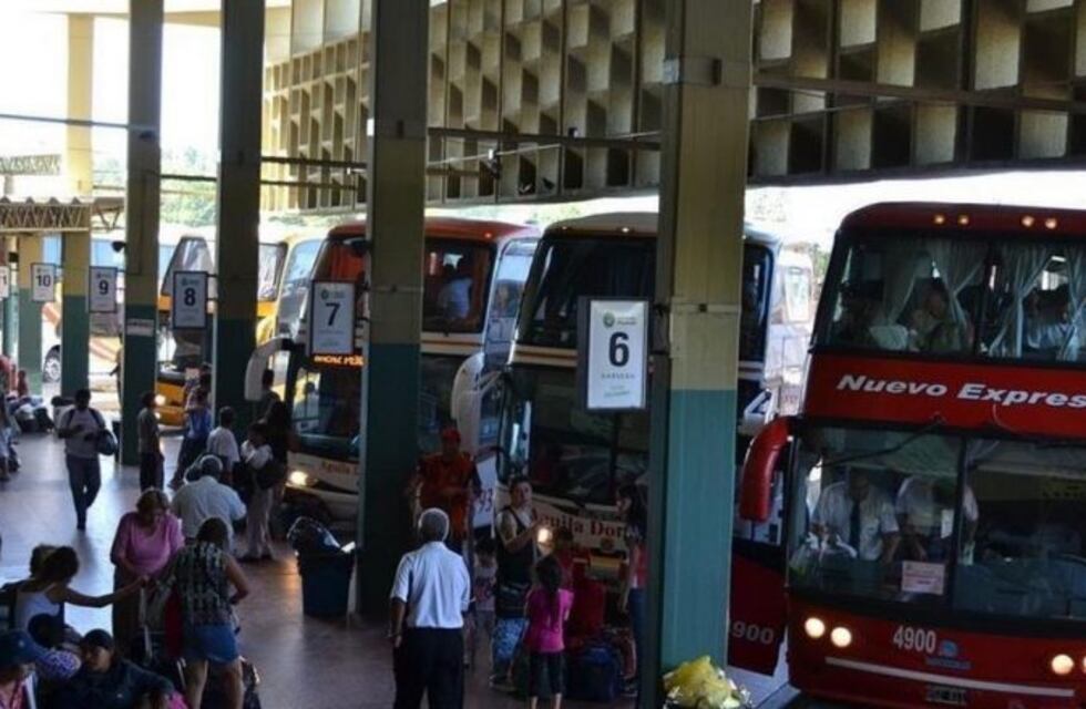 Este sábado se empiezan a vender los pasajes de micros "low cost" entre Corrientes y Buenos Aires