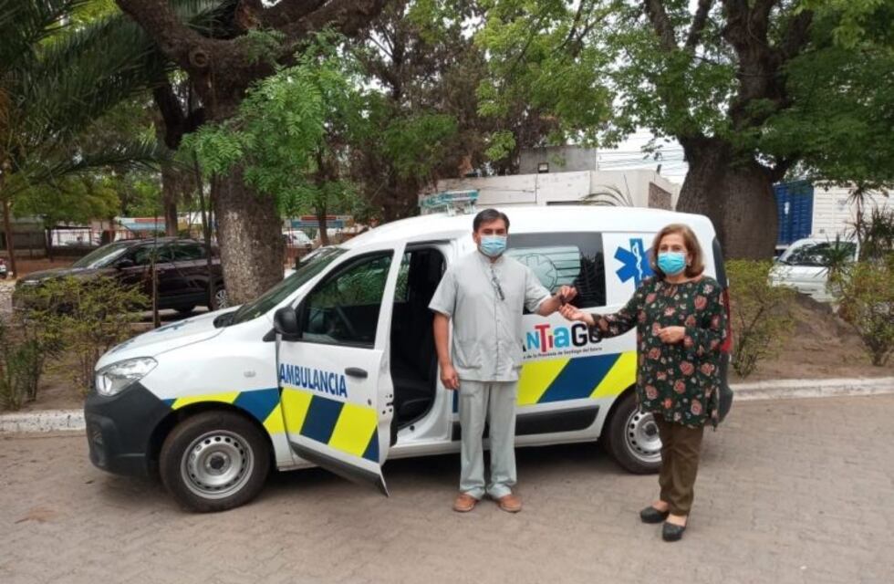 Forres: el hospital recibió una ambulancia 0 kilómetro