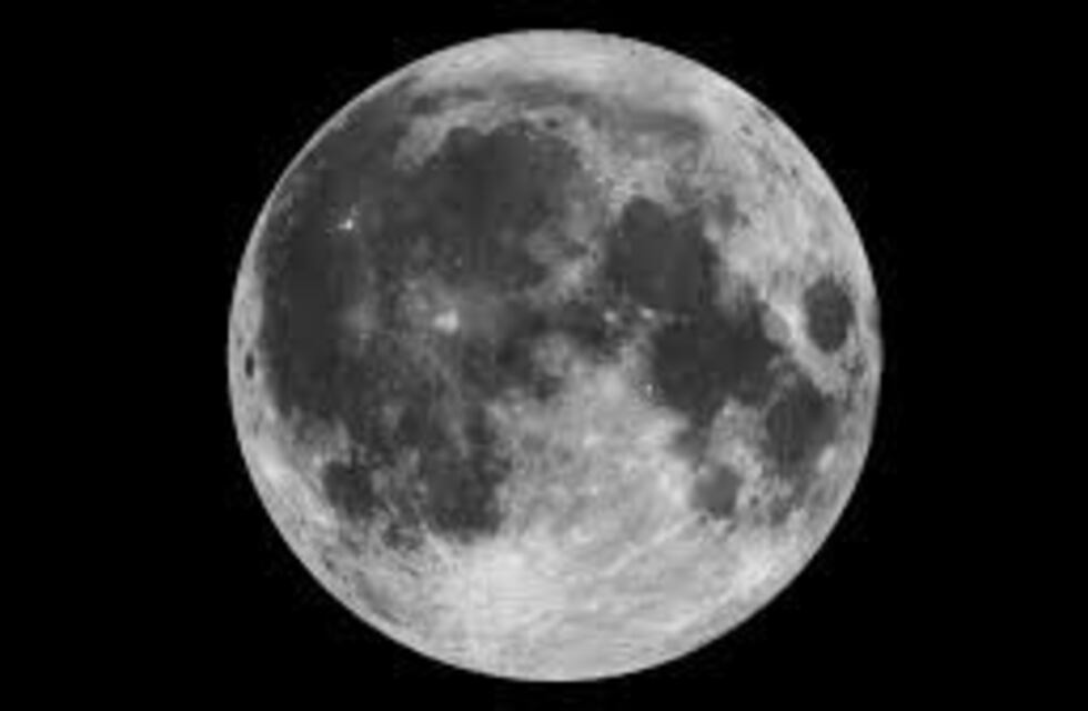 China lanzará su propia luna al espacio para ahorrar energía