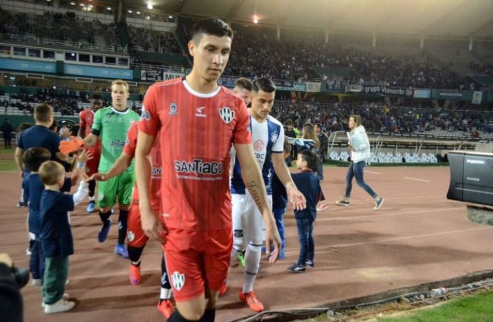 Hugo Vera Oviedo estará fuera de las canchas 45 días