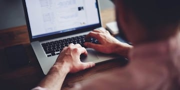 El municipio brinda más de 300 cursos online gratuitos (web)