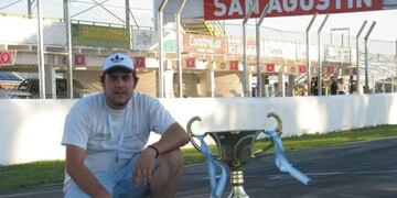 Pablo Cismondi de Arroyito en la la Uno Competizione del Córdoba Pista