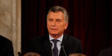 Photographers take pictures of Argentina's President Mauricio Macri during the opening of a new legislative session in Buenos Aires, Argentina March 1, 2017. REUTERS/Martin Acosta congreso mauricio macri parlamento inicio sesiones ordinarias asamblea legislativa presidente discurso inauguracion asamblea legislativa