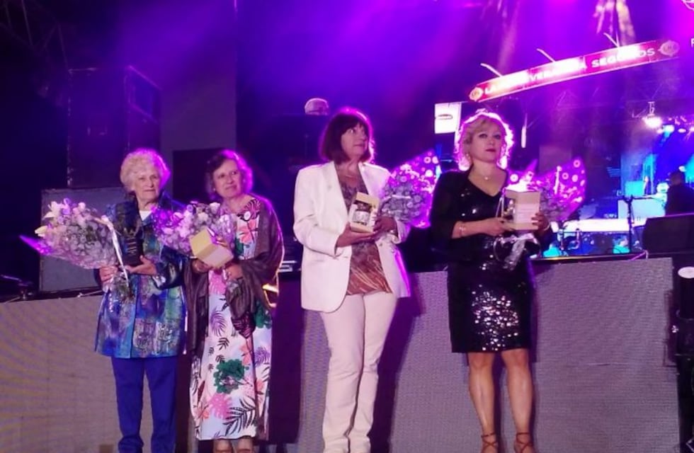 Reconocimiento a mujeres tresarroyenses en el "Juan Pesalaccia"