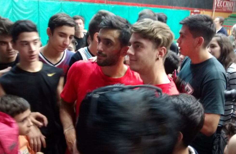 Ya es un clásico: jugando con Facu Campazzo en el Cerutti