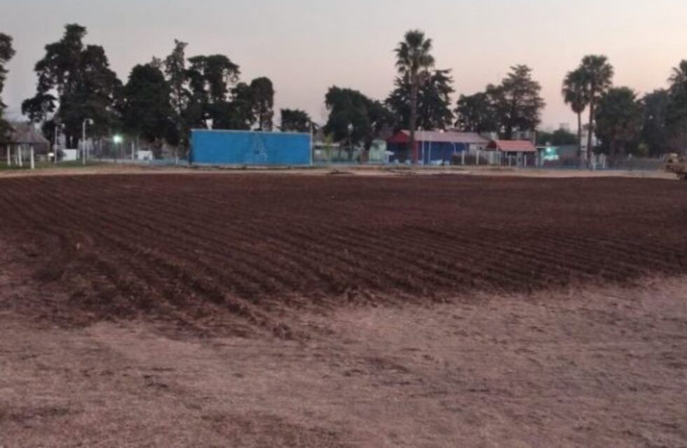 Brinkmann: iniciaron las obras del playón polideportivo en club San Jorge