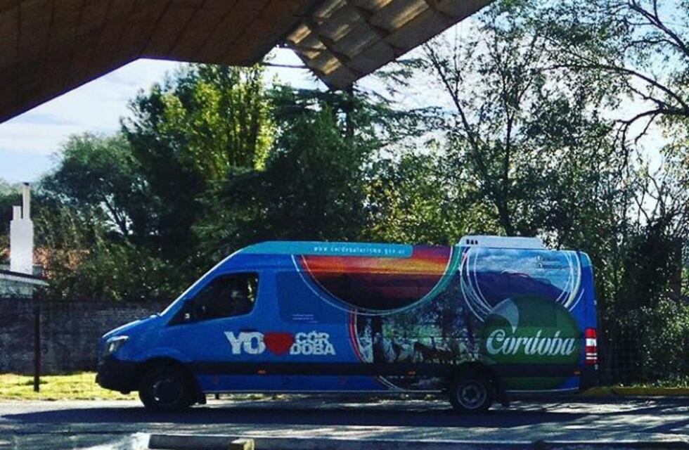 Turistas varados en traslasierra regresan a sus hogares