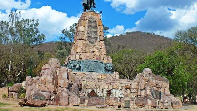 Monumento a Martín MIguel de Güemes (Web)