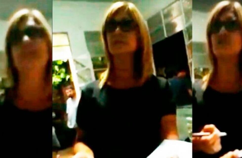 Video: fiscal sanjuanina echa a policías que iban a clausurar el bar de su hijo