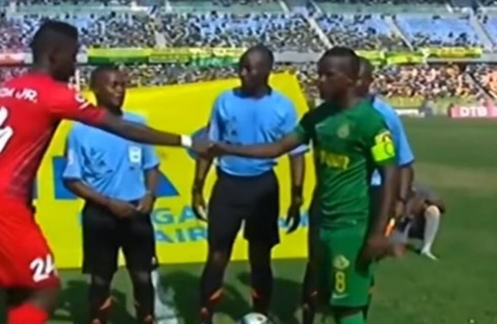 Hinchas de equipos de fútbol de Tanzania apostaron a sus esposas en un clásico