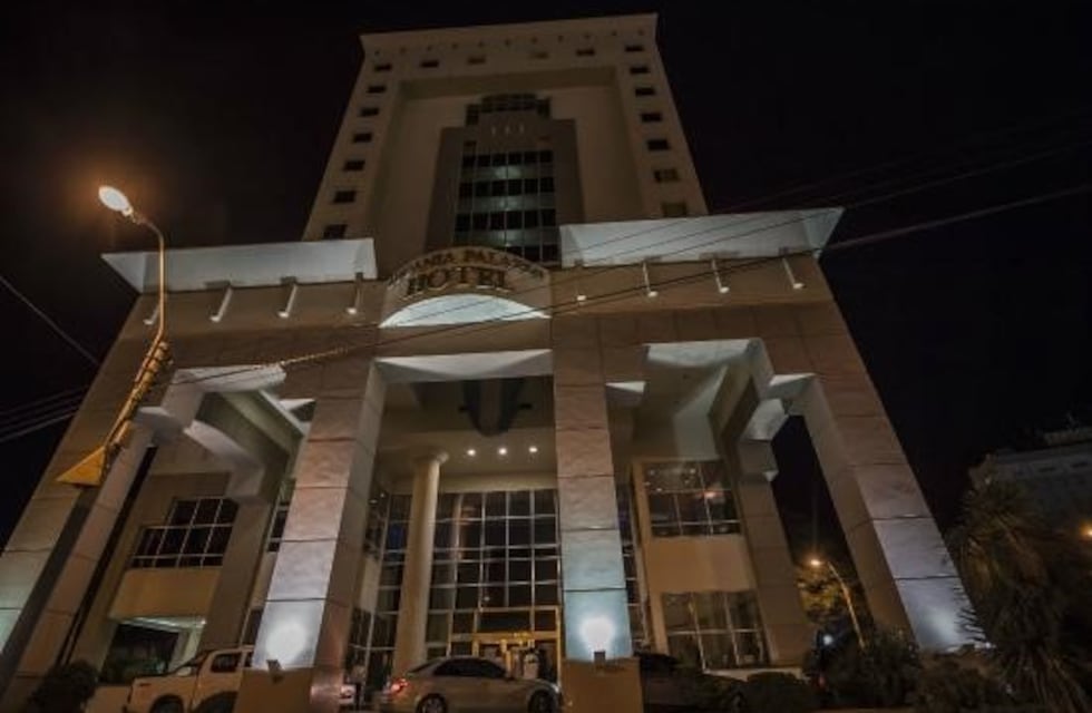 Robaron en un hotel céntrico luego de reducir al personal