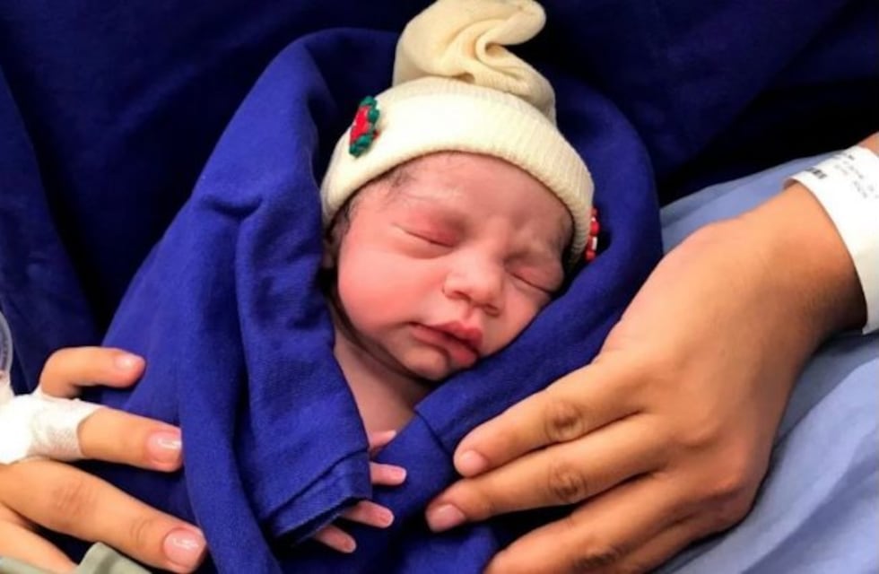 Era estéril y pudo ser mamá con el útero trasplantado de una mujer muerta