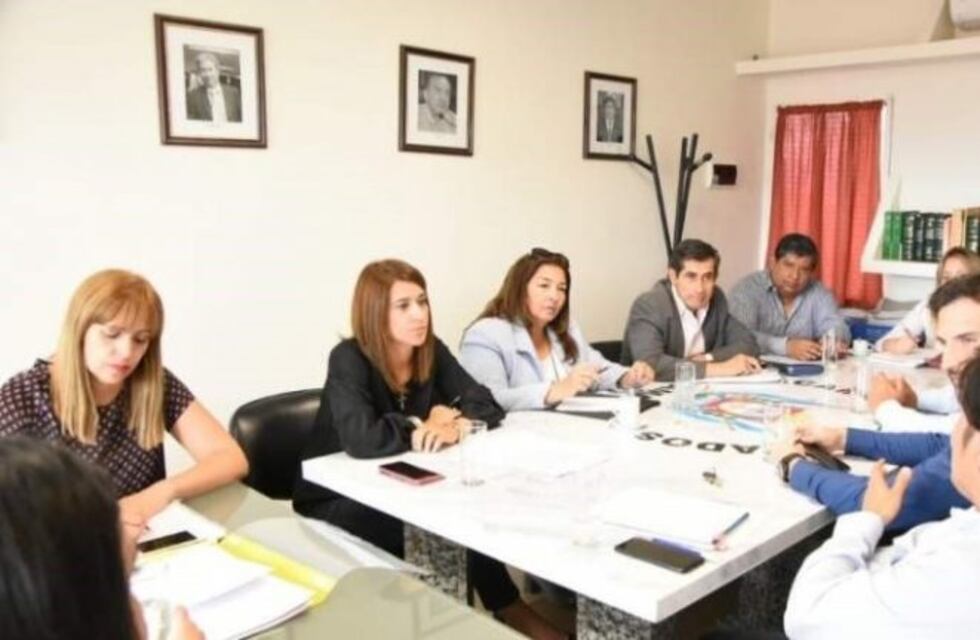 Zelarayán y Álvarez hablaron con diputados sobre la crisis en el sector industrial