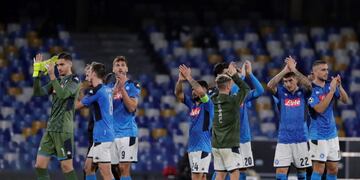 Conflicto en Napoli: el plantel abandonó la concentración y podría ser sancionado\u002E (REUTERS)