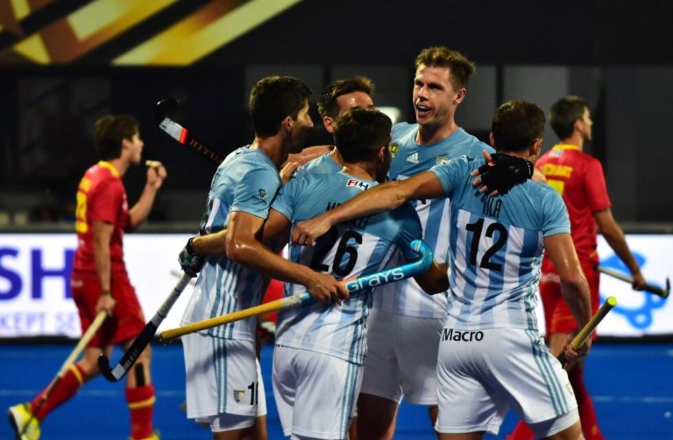 Los Leones vencieron a España por 4 a 3 en el debut mundialista