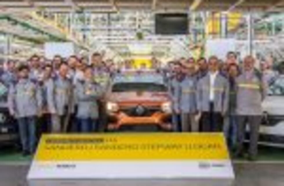 Renault inició producción de tres nuevos modelos en su planta de Córdoba