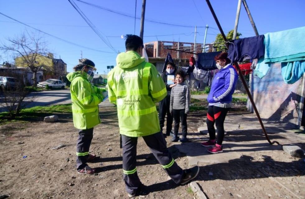 Coronavirus en La Plata: piden a los vecinos abstenerse de reuniones sociales