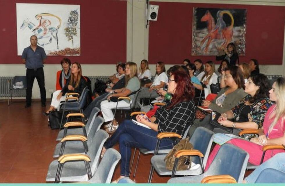 Personal de Salud se capacitó sobre atención a pacientes con enfermedades crónicas