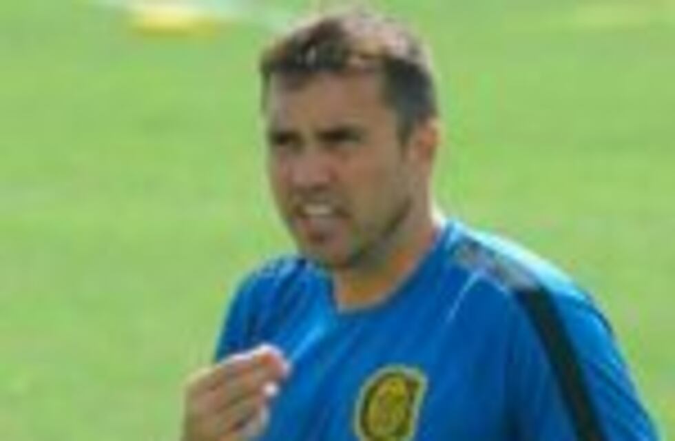 Coudet prepara el equipo para la final contra River