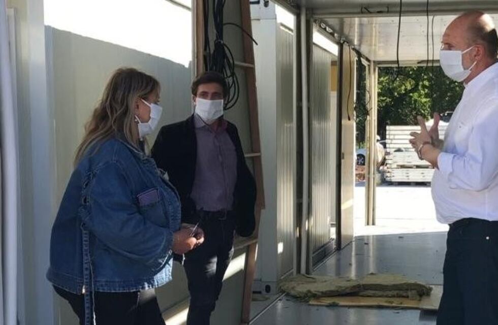 El decreto que obligaba el uso de tapabocas tenía tantos errores que Perotti tuvo que postergarlo