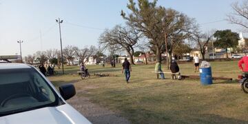 Desarticularon un partido de bochas y de fútbol en Rafaela