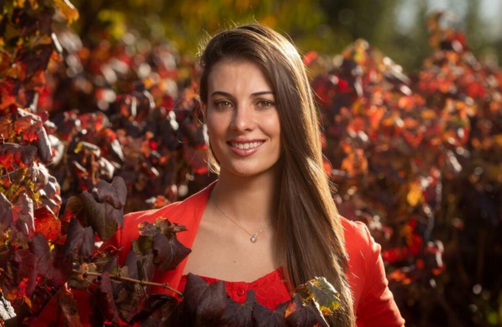 La reina de la vendimia debuta como conductora en los Best Of 2020