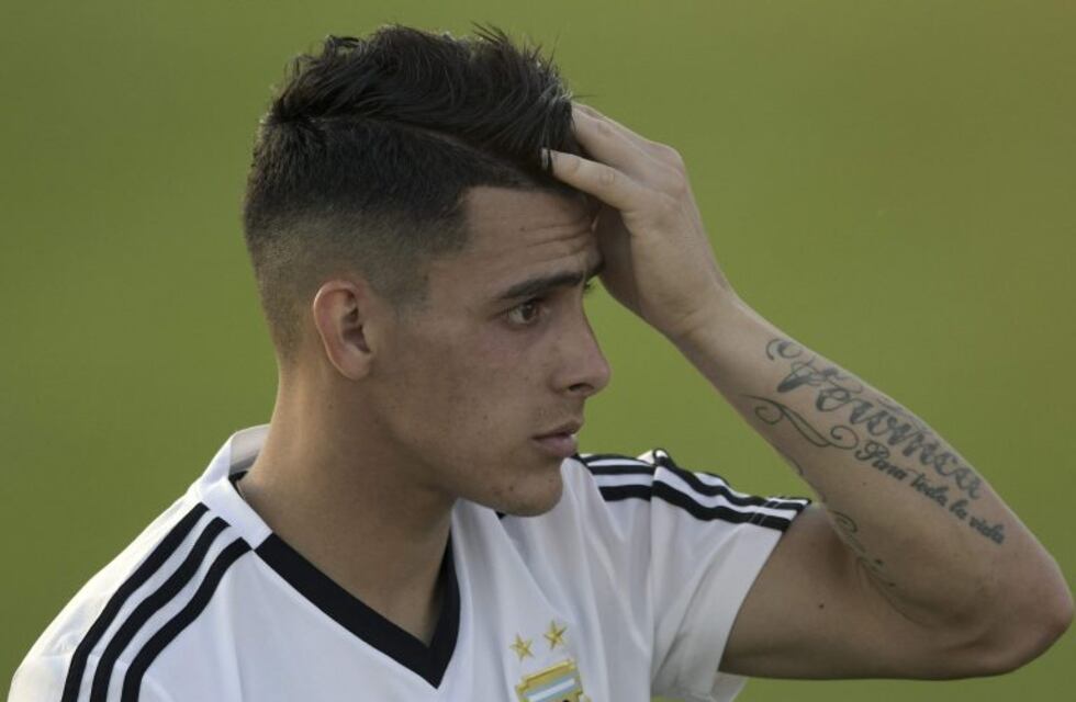 Sampaoli duda si Cristian Pavón debe ser titular