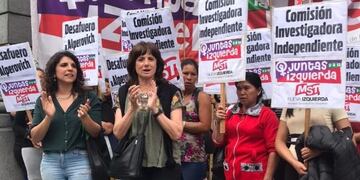Protesta en el Senado\u002E (Twitter)